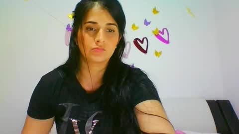 estehfania online show from February 22, 3:12 am