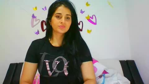 estehfania online show from February 23, 1:02 am