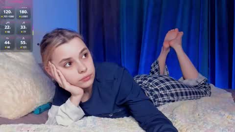 Lona online show from November 21, 6:50 pm