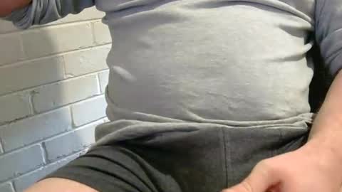Snapshot of lonelyfun2 chatting on August 6, 2:35 am T online show from August 6, 2:35 am