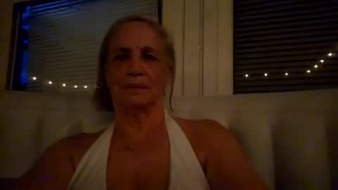 lonelylana1955 online show from October 14, 11:49 pm