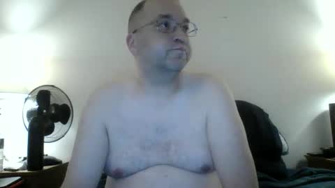 Snapshot of lonelyman91775 chatting on April 30, 11:05 am Lonely Man online show from April 30, 11:05 am