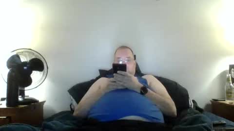 Snapshot of lonelyman91775 chatting on May 2, 9:47 am Lonely Man online show from May 2, 9:47 am