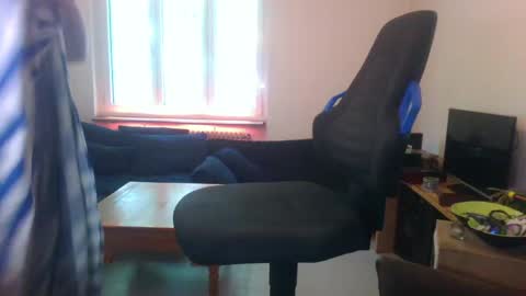 Snapshot of long_jj chatting on May 15, 10:00 am JJ online show from May 15, 10:00 am