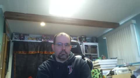 Snapshot of longandcut99 chatting on March 25, 5:19 pm longandcut99 online show from March 25, 5:19 pm