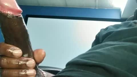 Snapshot of longblack37 chatting on December 27, 2:25 am slim reaper online show from December 27, 2:25 am