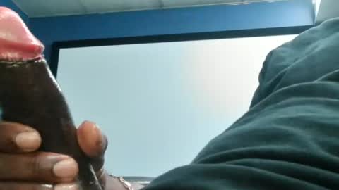 Snapshot of longblack37 chatting on December 30, 1:26 am slim reaper online show from December 30, 1:26 am