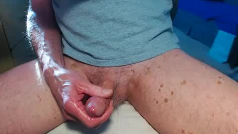 Snapshot of longing2 chatting on March 6, 3:13 pm longing2 online show from March 6, 3:13 pm