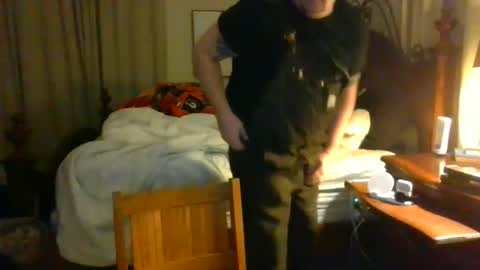 Snapshot of longlastingviking chatting on December 2, 3:34 am longlastingviking online show from December 2, 3:34 am