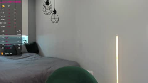 Eva online show from December 14, 9:36 am