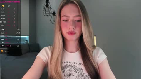 Snapshot of longoriaeva chatting on January 12, 3:06 pm Eva online show from January 12, 3:06 pm