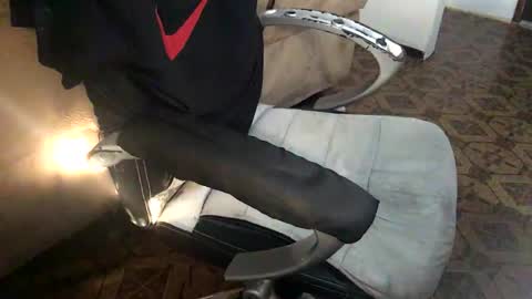 longshaft_ online show from February 13, 2:35 pm