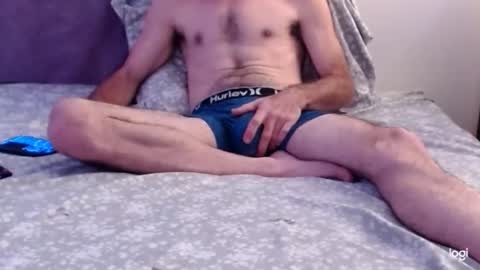 Snapshot of longstroken07 chatting on February 20, 8:27 am longstroken07 online show from February 20, 8:27 am