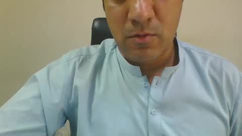 Snapshot of longthick1985 chatting on August 7, 6:48 am Lleida-man online show from August 7, 6:48 am