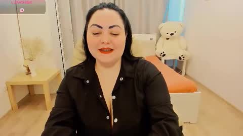 Nina online show from February 17, 12:01 pm