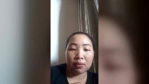 Snapshot of lonna_baby chatting on August 2, 12:42 am lonna_baby online show from August 2, 12:42 am