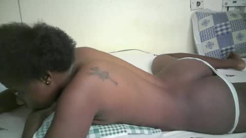 Snapshot of lonybrown chatting on June 12, 3:49 am lonybrown online show from June 12, 3:49 am