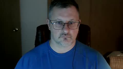 lookin75 online show from October 21, 3:40 am