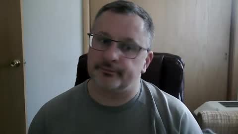 lookin75 online show from March 2, 8:48 pm