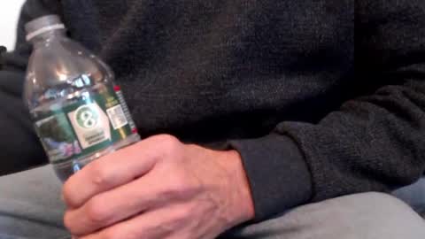 looking469 online show from April 11, 1:26 pm