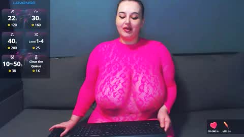 looking4love6969 online show from September 18, 9:17 pm