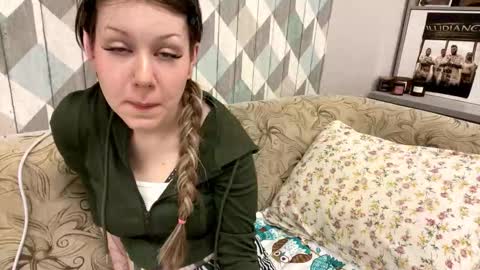 EVA online show from November 22, 4:33 am