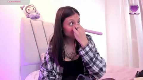 Loly online show from December 4, 3:54 pm