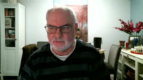 loop102 online show from February 8, 6:22 pm