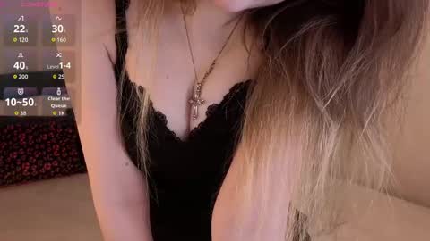 Lora online show from November 22, 1:43 pm