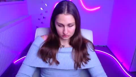 Lora online show from November 7, 6:46 am