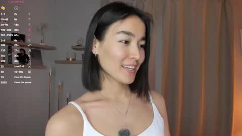 Lora control 2 min for every new Fan Club subscriber online show from December 16, 8:41 am