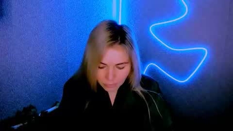 Lora online show from March 10, 2:27 am