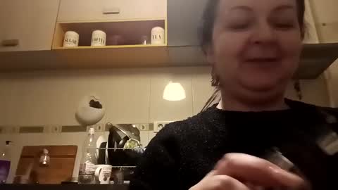 Lora online show from December 18, 7:41 pm