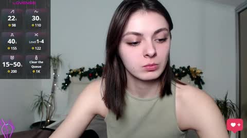 Lora online show from December 13, 5:43 pm