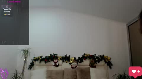 Lora online show from December 23, 4:28 pm