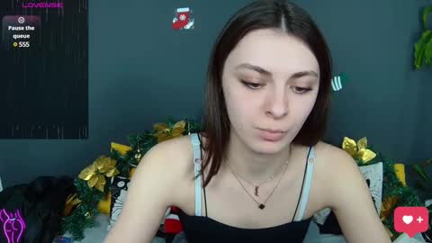 Lora online show from December 26, 10:59 am