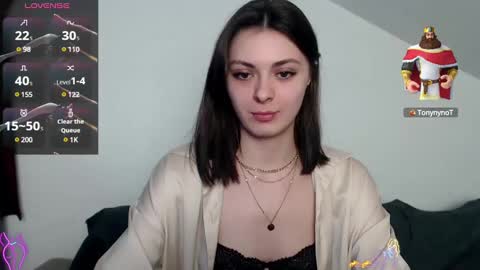 Lora online show from January 28, 6:17 pm