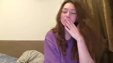 Snapshot of lorelea_cute chatting on October 11, 7:56 pm Lorelea cute online show from October 11, 7:56 pm