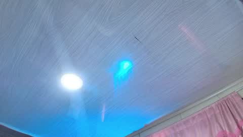Snapshot of loren_44tits chatting on January 15, 8:58 pm Loren online show from January 15, 8:58 pm