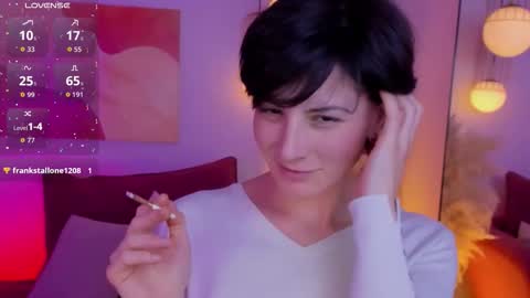 Loren online show from October 31, 2:40 pm