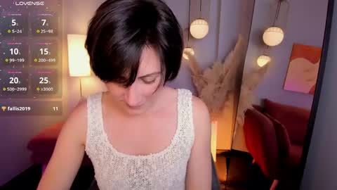 Snapshot of loren_daze chatting on June 10, 2:16 pm Loren online show from June 10, 2:16 pm