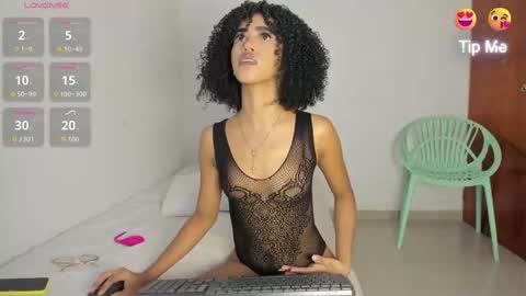 Lorena online show from October 12, 3:33 pm