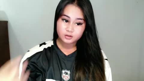 Snapshot of lorenpage_love chatting on January 27, 7:13 pm LOREN online show from January 27, 7:13 pm