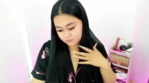 Snapshot of lorenpage_love chatting on September 17, 5:58 pm LOREN online show from September 17, 5:58 pm