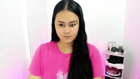 Snapshot of lorenpage_love chatting on September 28, 2:50 am LOREN online show from September 28, 2:50 am