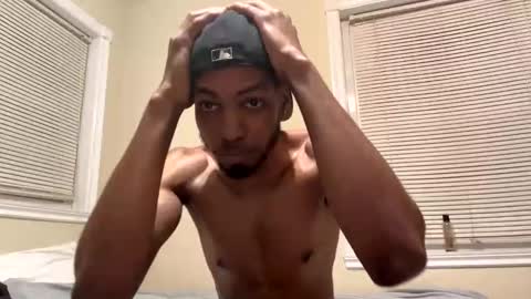 Snapshot of lorenzo17a chatting on December 26, 10:37 am lorenzo17a online show from December 26, 10:37 am