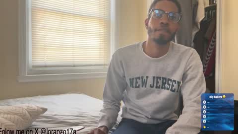 Snapshot of lorenzo17a chatting on February 16, 6:32 pm lorenzo17a online show from February 16, 6:32 pm