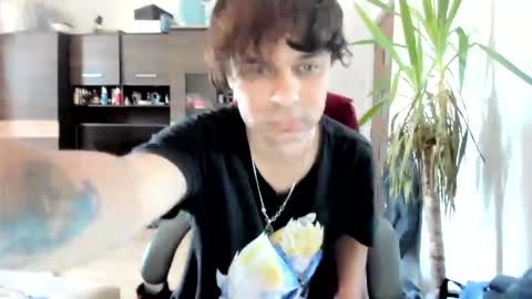 LORENZO Boy online show from April 26, 12:03 pm