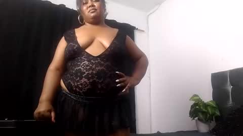 lorena online show from December 15, 2:30 am