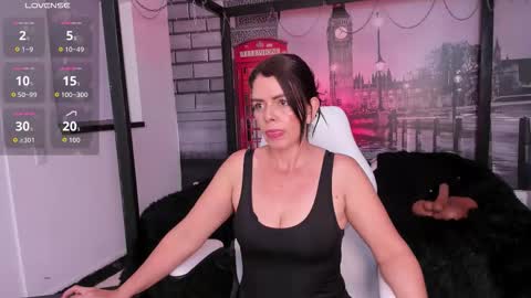 lorena online show from February 15, 6:26 pm